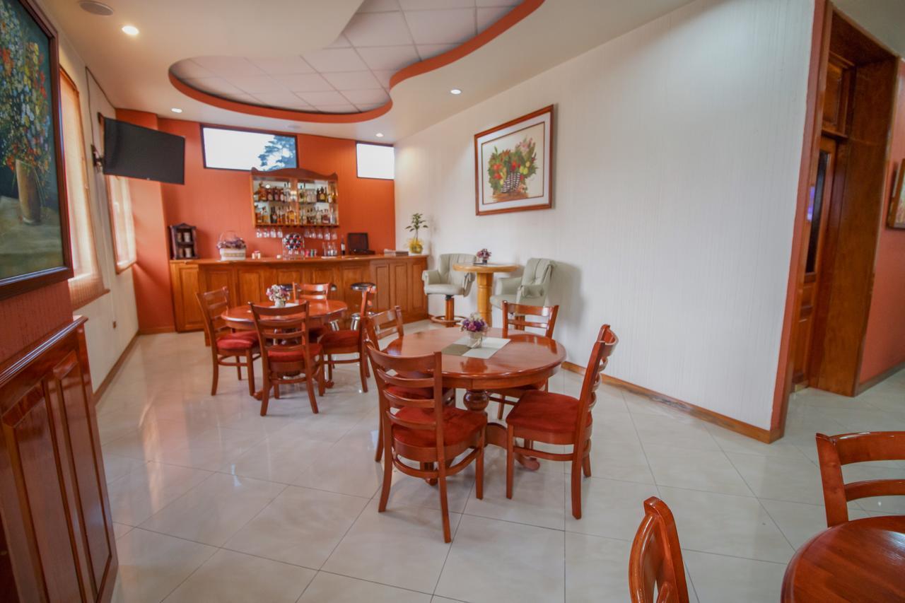Hotel Anna Inn Olintepeque Εξωτερικό φωτογραφία