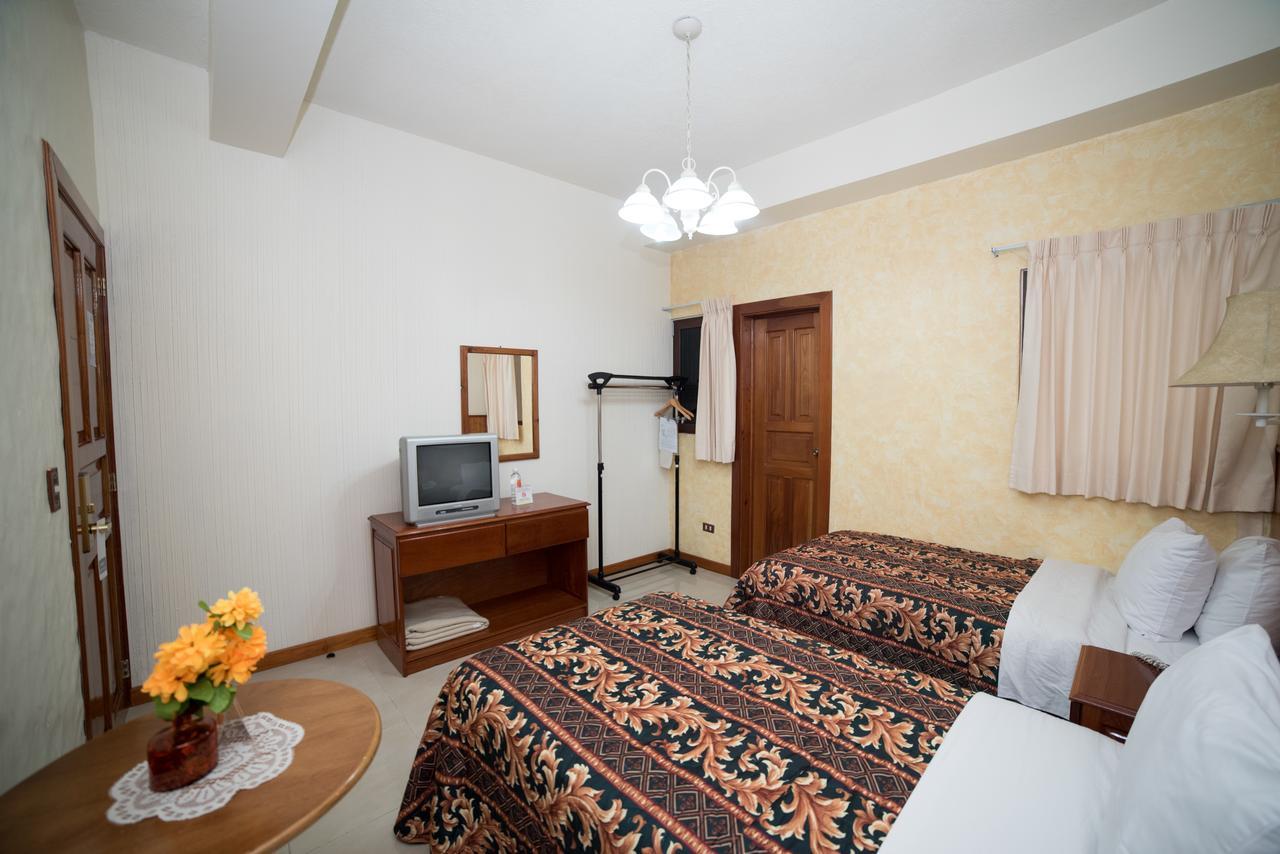 Hotel Anna Inn Olintepeque Εξωτερικό φωτογραφία
