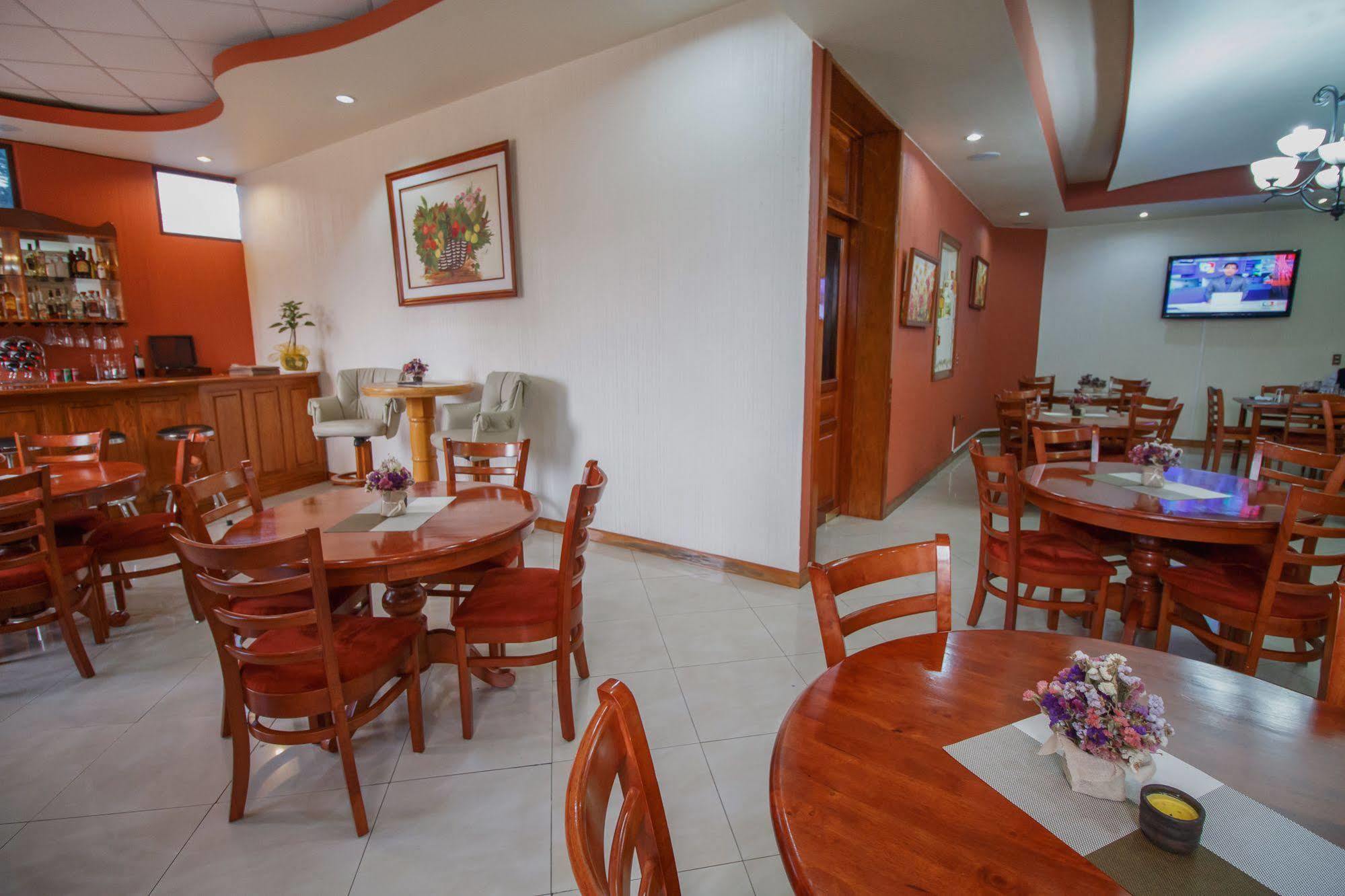 Hotel Anna Inn Olintepeque Εξωτερικό φωτογραφία
