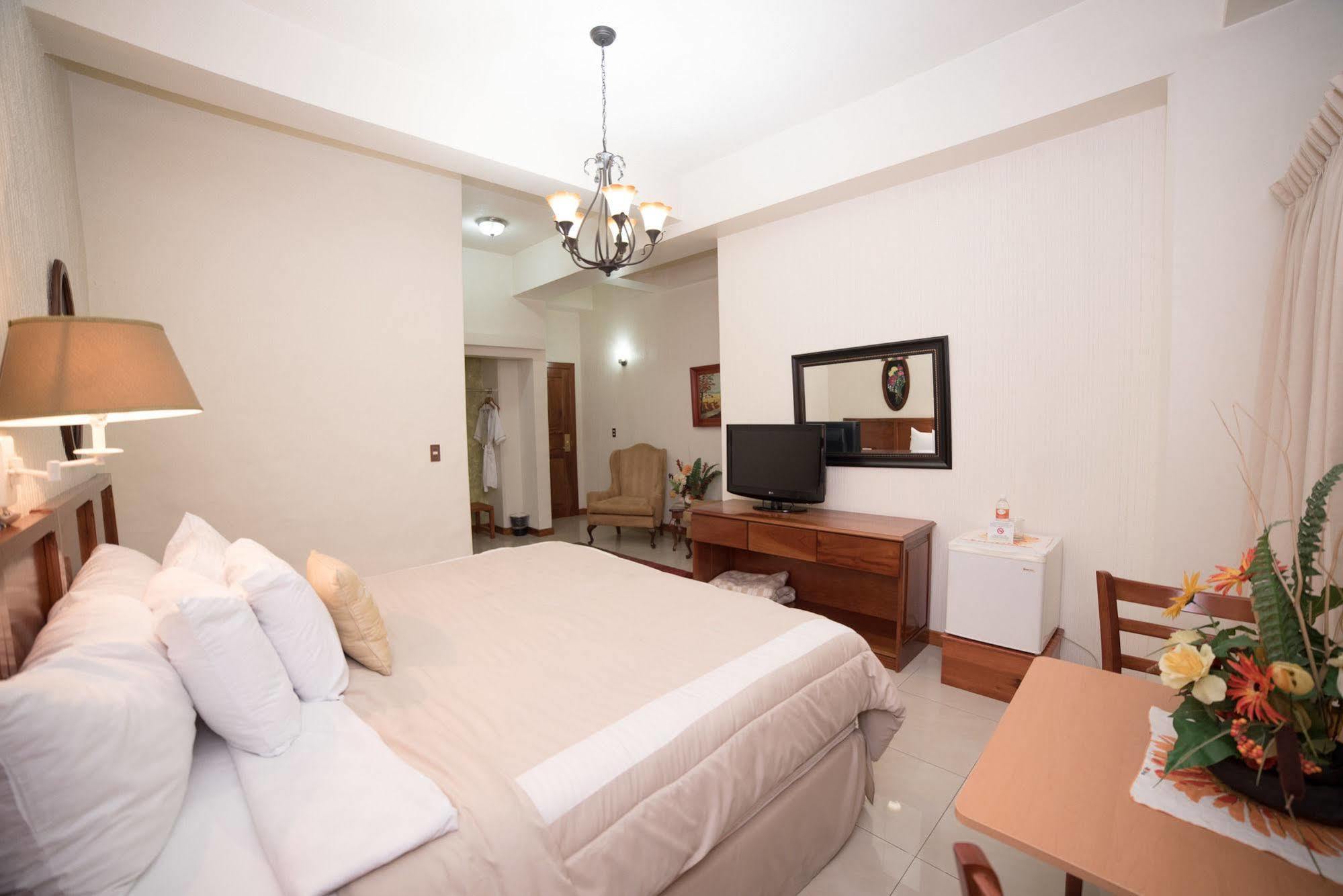 Hotel Anna Inn Olintepeque Εξωτερικό φωτογραφία