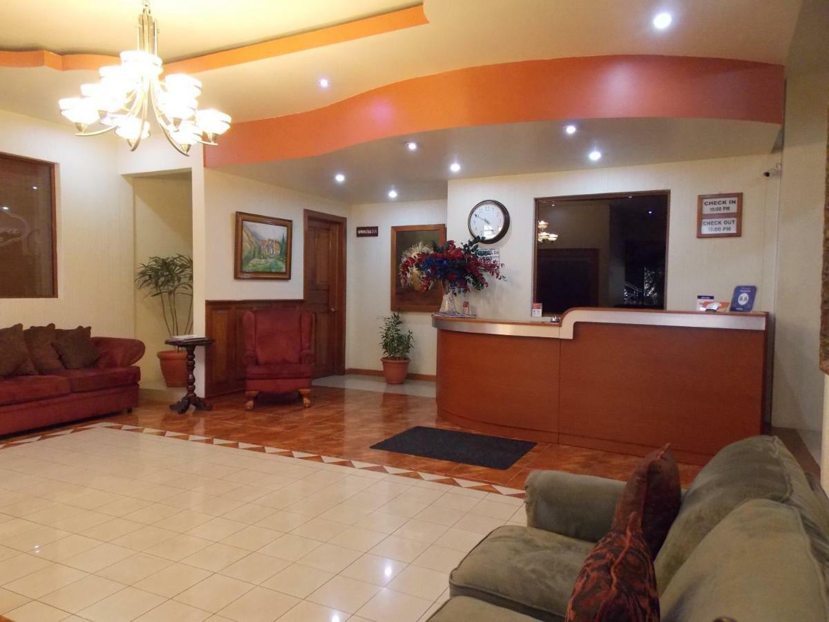 Hotel Anna Inn Olintepeque Εξωτερικό φωτογραφία